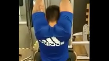 La Espalda Del Entrenador Y Sus Nalgas