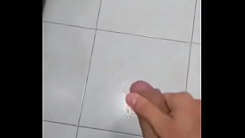 _quien Quiere Leche? - handjob, milk, big-cock, big-dick - Video 3821179