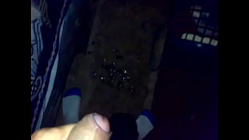 Hombre Acabando Rico