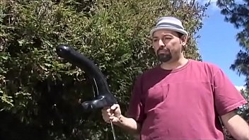 They Play Golf On The Ass Of A Girl