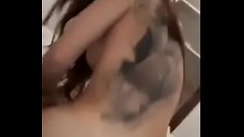 Uff Riquísima Hembra Con Tremendo Culo Delicioso