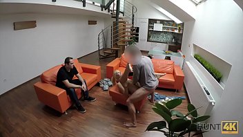 Hunt4k. Dulce Venganza Delante De Su Novio - teen, blowjob, POV, czech, reality, cash, money, hd, cuckold - Video 3826777