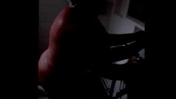 Mi Vieja Bañándose