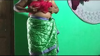 Desi Indian Horny Tamil Telugu Kannada Malayalam Hindi Vanitha Showing Big Boobs And Shaved Pussy Press Hard Boobs Press Nip Rubbing Pussy Masturbation Using Green Candle