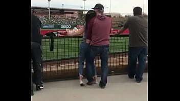 Excitando A Mi Novia En Publico