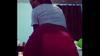 Cuñada Bailando Rico