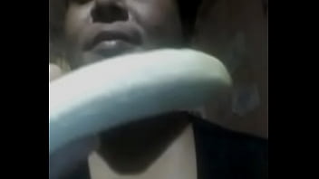 Gorda Se Mama Una Banana, Anda Calentona...