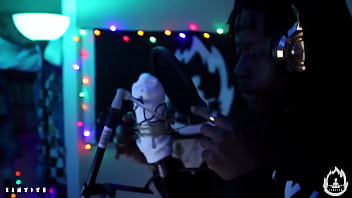 Ramxdxn Teen Fucks Big Booty Milf In Studio