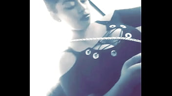 Pechos Grandes En El Taxi