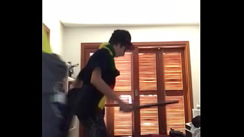 Eu Odeio Comer Ruffles De Boné