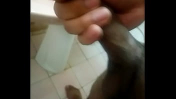 Anyone Looking For Sex In Uae