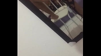 Novinho Brincando Sozinho