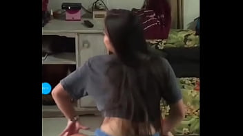 Akemi Dançando Funk Gostosa Pra Caralho