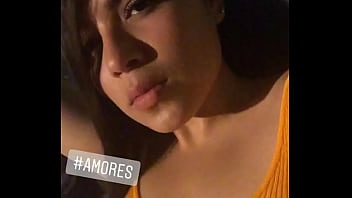 Mi Prima Me Enseña Sus Cuadros