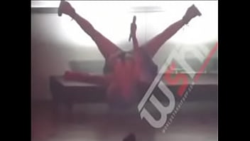 Nicki Minaj Play Her Pussy