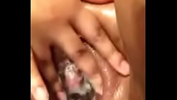 Thick Redbone Rubs Pussy Til It Creams