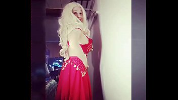 Miss Sexy Kitten Strips Just For U