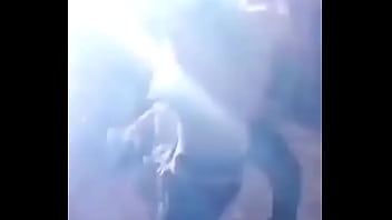 B. Desnuda Frente A Toda La Gente (baile)