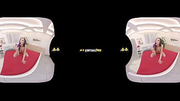 Brunette Babe Miky Love In Solo Virtual Reality Pissing Porn