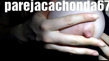 Jugando Con Mis Tetotas