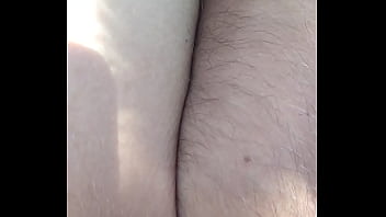 Enfiando Caneta No Cu Peludo