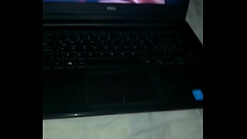 Casual Agitando La Trompeta Jeje