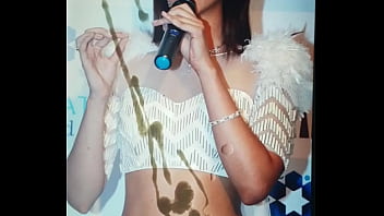 Kriti Sanon Cumtribute