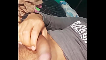 Alguien Desea Echarme Una Mano?