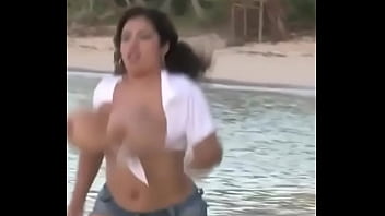 Gorda Peituda Correndo