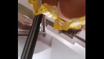 Bajo Falda Upskirt