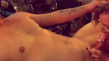 Groupie Sucking Drummer' Cock Again And Getting A Huge Facial