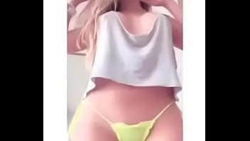 Peruanita En Tanga 2