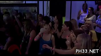 Plenty Of Gang Bang On Dance Floor Blow Jobs From Blondes Wild Fuck - hardcore, blowjob, suck-cock, big-cum-shot, free-blow-job-porn, xviideos, oral-sex-videos, rough-por - Video 3705711