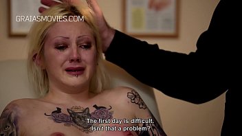 Bitch In The Doctor' Chair