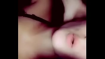 Amgchloe Parle De Premier Fois