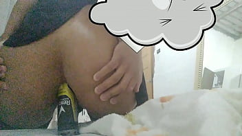 Emilly Cdzinha Brinca Com O Cuzinho Dela