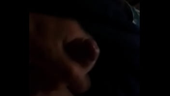 Masturbandome En La Cama De Mi Hijastra