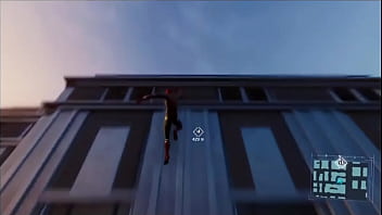 Homem Safado Soltando Sua Teia Na Cidade