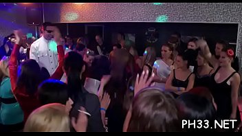 Black Waiter Hard Fucked Beauties Squeezing Their Boobs And Sloping Booties - hardcore, blowjob, cocksucking, pussy-fuck, hardcore-sex, hotfuck, huge-cum, reality-porn, amateur-v - Video 3710977