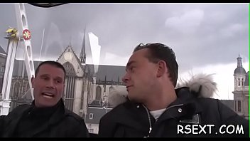 Slim Honey Gets Her Sweet Bald Peach Licked With Passion