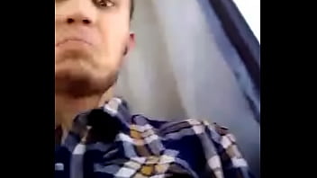 Novinho Mostrando O Pinto No _nibus (flashing Dick)