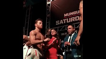 Bulto De Canelo _lvarez En El Pesaje