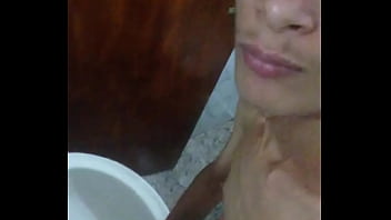 Lavando O Pau No Banheiro- Gp Thassio Louis 20 Cm