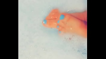 Bath, Feet, Foot-fetish - Feet - 2025 - Wild - Show - Video 3695767