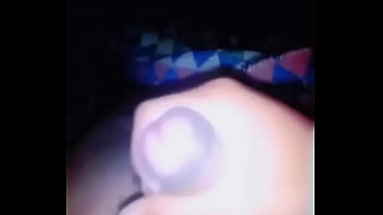 Sacandome Un Poco De Leche