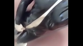 Hãy Thưởng Thức Từ Từ