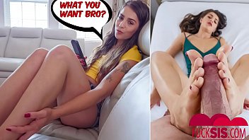 Sofie Reyez Stepbro Love My Footjob