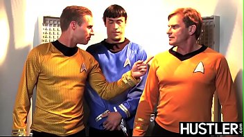 Chocolate Teenie Ana Foxxx Blasted With A Huge Facial