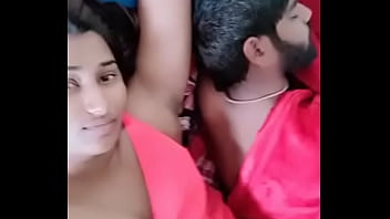 Swathi Naidu Giving Romantic Expressions And Showing Boobs