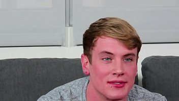 Gorgeous Teen Bottom Fucked In The Ass